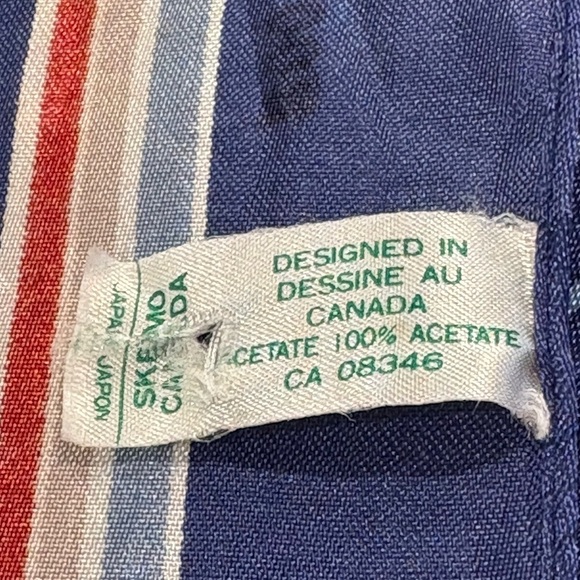 Vintage Skemo Canada Common Loon Acetate Scarf - Designed in Canada Unisex - Picture 8 of 9